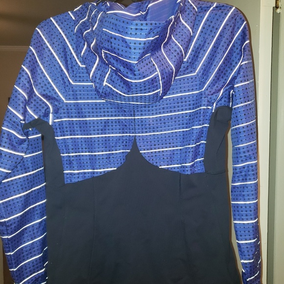 Athleta reflective rain jacket - Picture 4 of 5